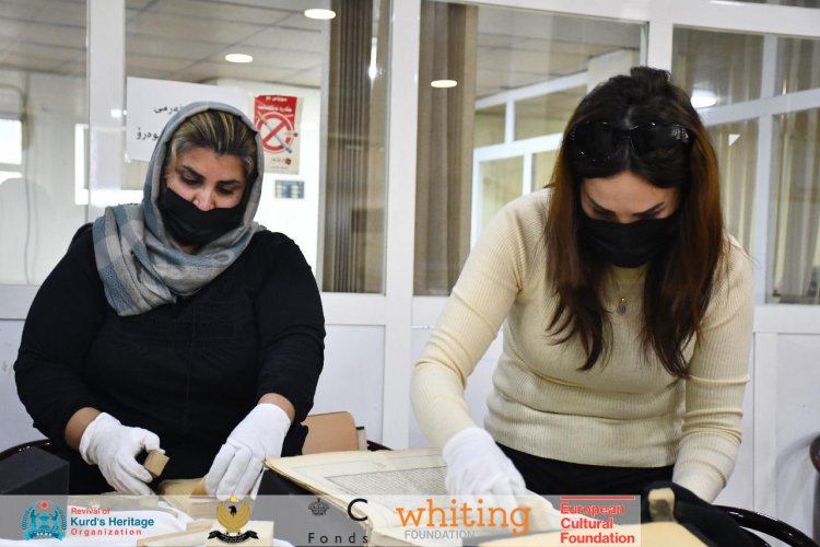 Opening of courses for archaeological library staff